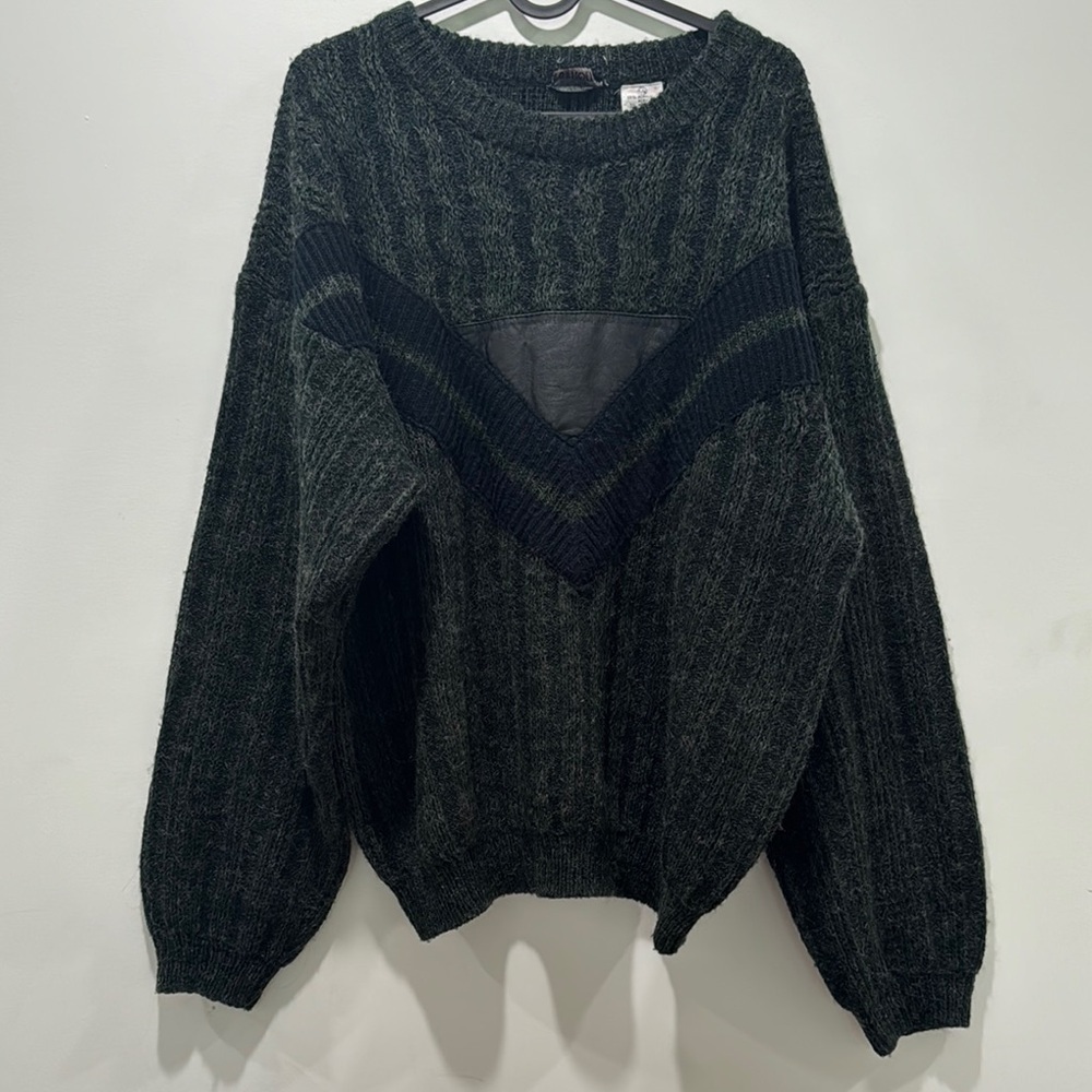 Vintage Knit Wool Blend Forrest Green and Black Sweater